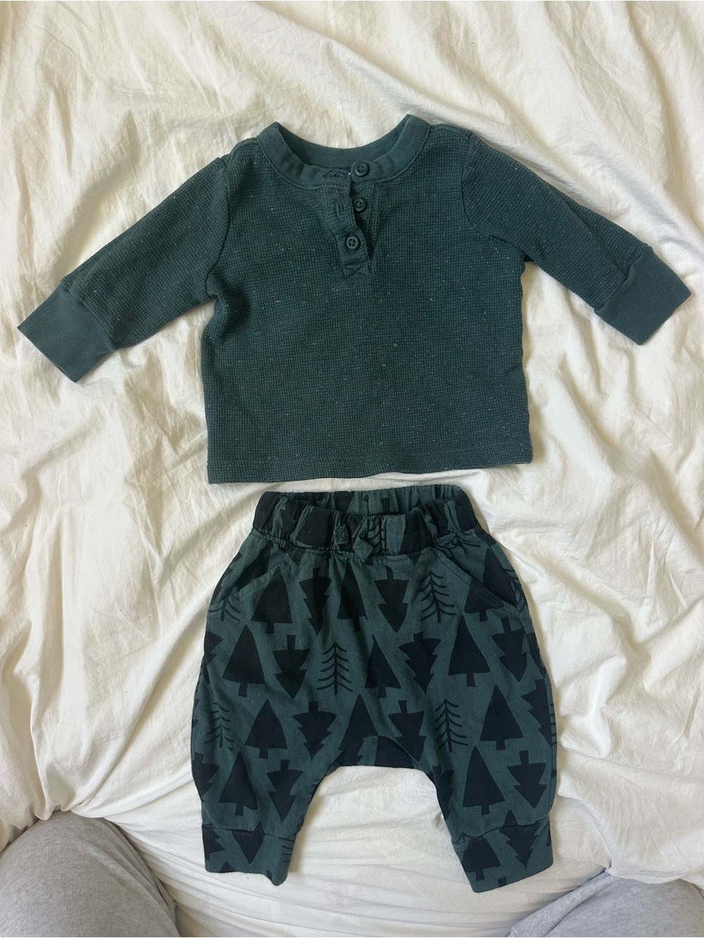 Hanna Andersson Dark Green Two-Piece